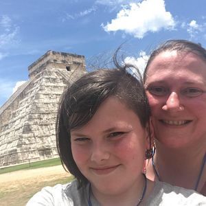 Meet your Posher, Annie